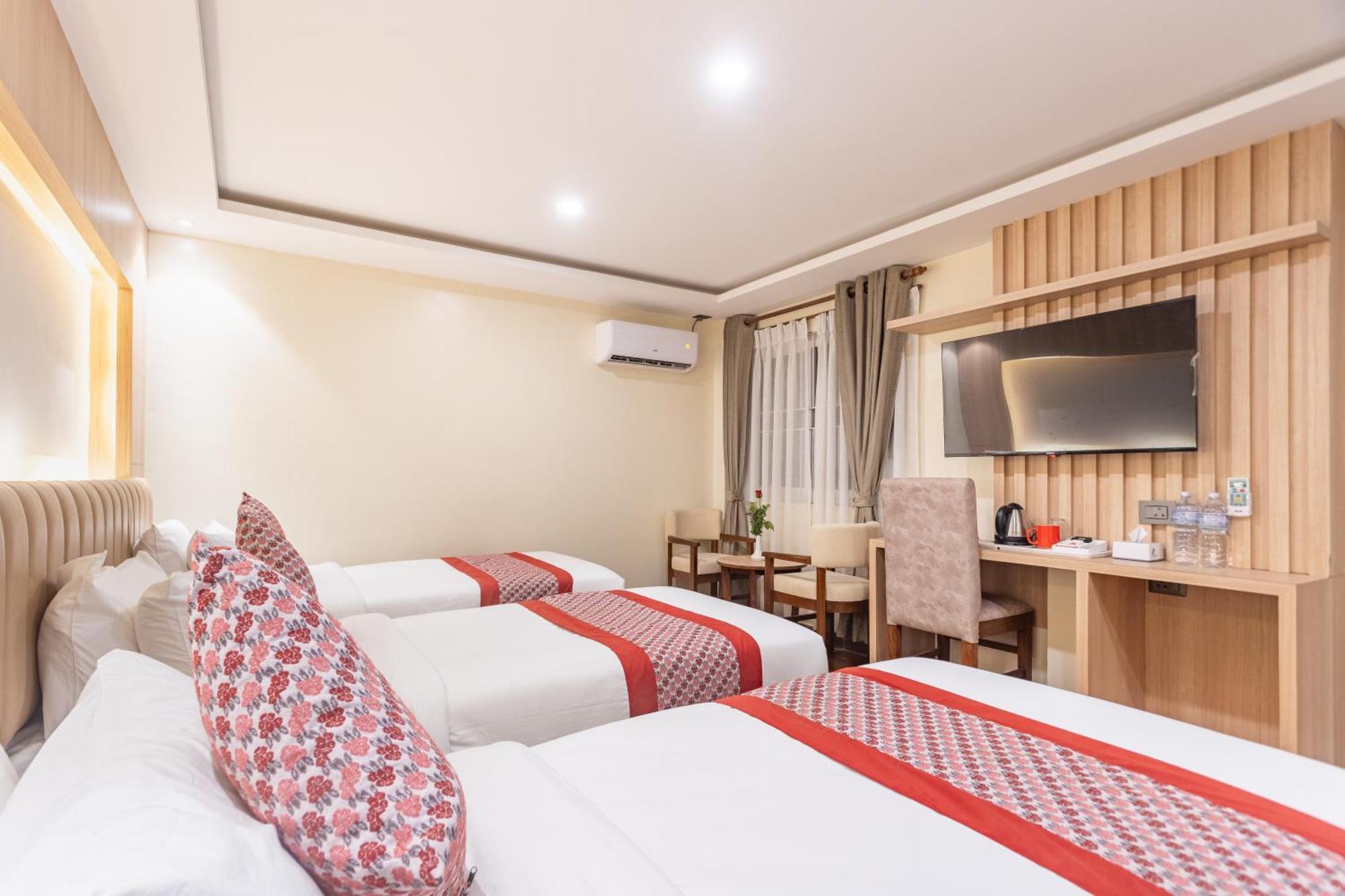 Amarawati Boutique Hotel Катманду Экстерьер фото