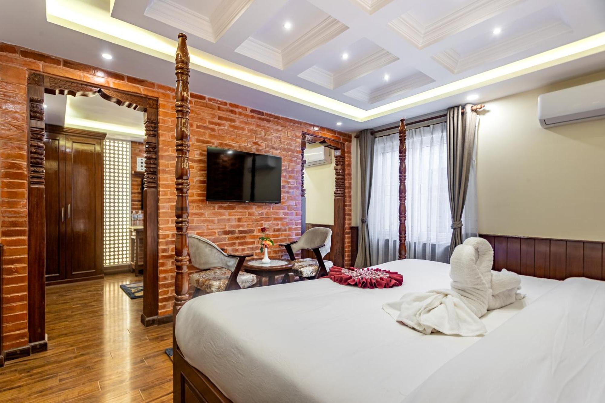 Amarawati Boutique Hotel Катманду Экстерьер фото