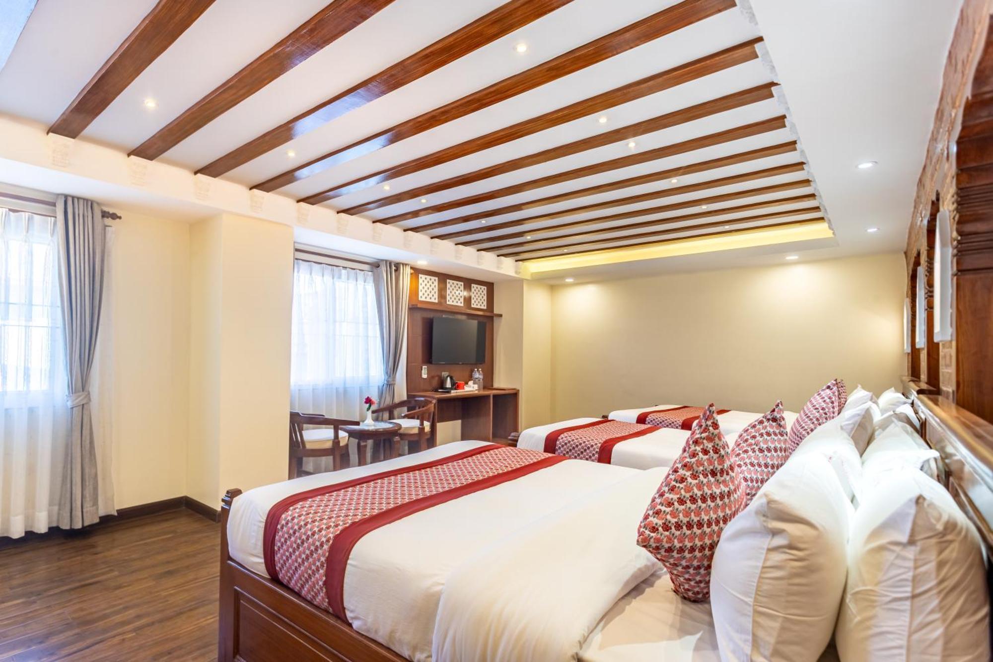 Amarawati Boutique Hotel Катманду Экстерьер фото
