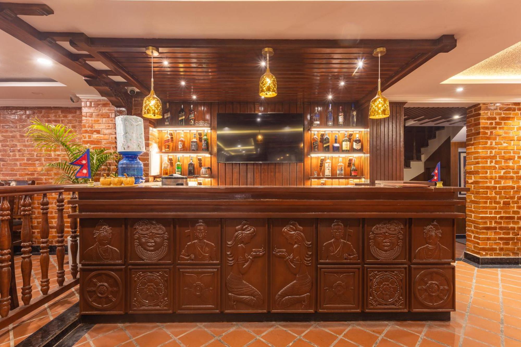 Amarawati Boutique Hotel Катманду Экстерьер фото