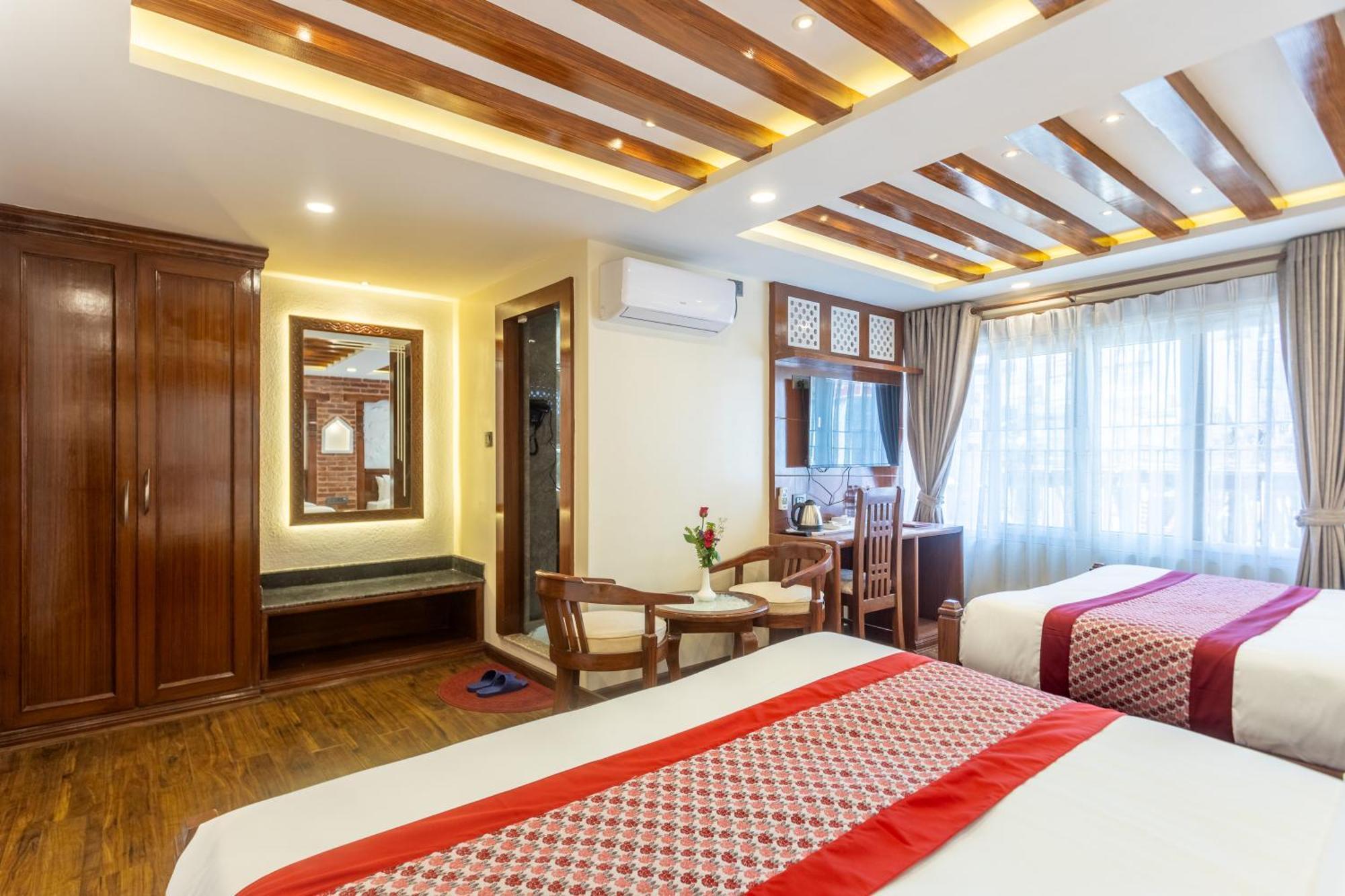 Amarawati Boutique Hotel Катманду Экстерьер фото